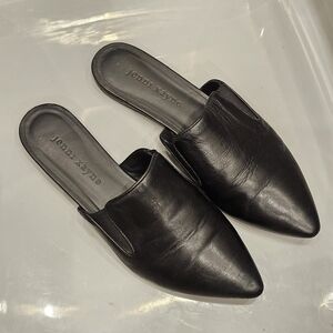 JENNI KAYNE Black Leather Mules Slip On Pointed Toes (Euro Size 36.5)